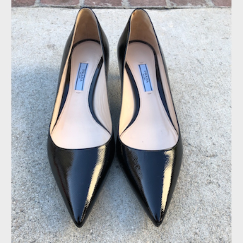 Prada Black Leather Pointed Pumps